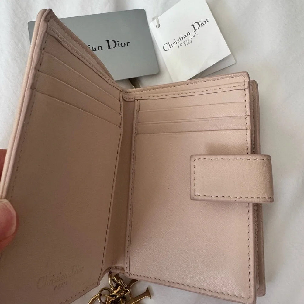 CHRISTIAN DIOR Lambskin Cannage Lady Dior Eden Wallet Light Pink
